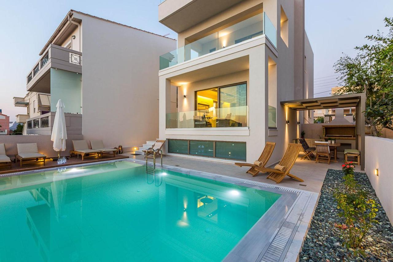 Villa Amelia I Free 9 Seater Mini Van & Pool Калатас Экстерьер фото